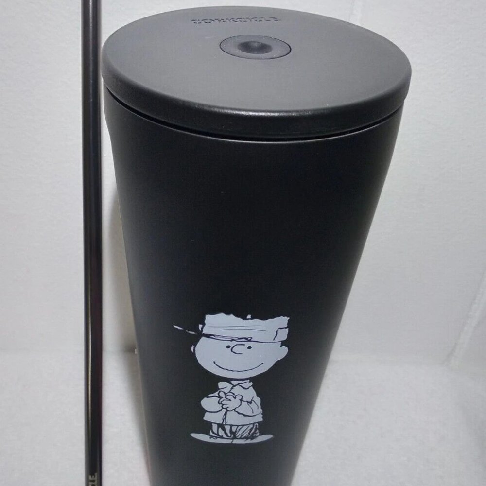 Corkcicle 24oz Tripple Insulated Peanuts Charlie Brown Cold Cup Steel Straw NEW